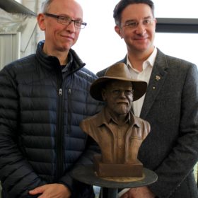 Bronze Bust of Sir Terry Pratchett Revealed